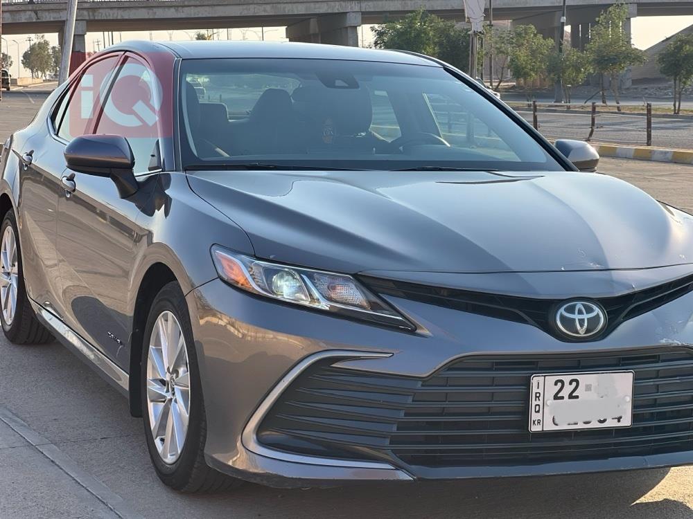 تۆیۆتا کامری